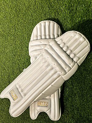 MB MALIK AB57 BATTING GLOVES (RH) | 4 Square Sports